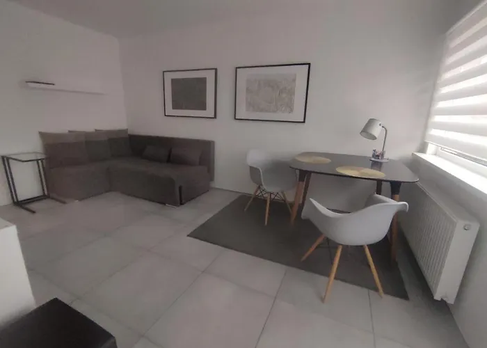 Hotel Kawalerka Z Balkonem Na Aleksandrowskiej Lodž